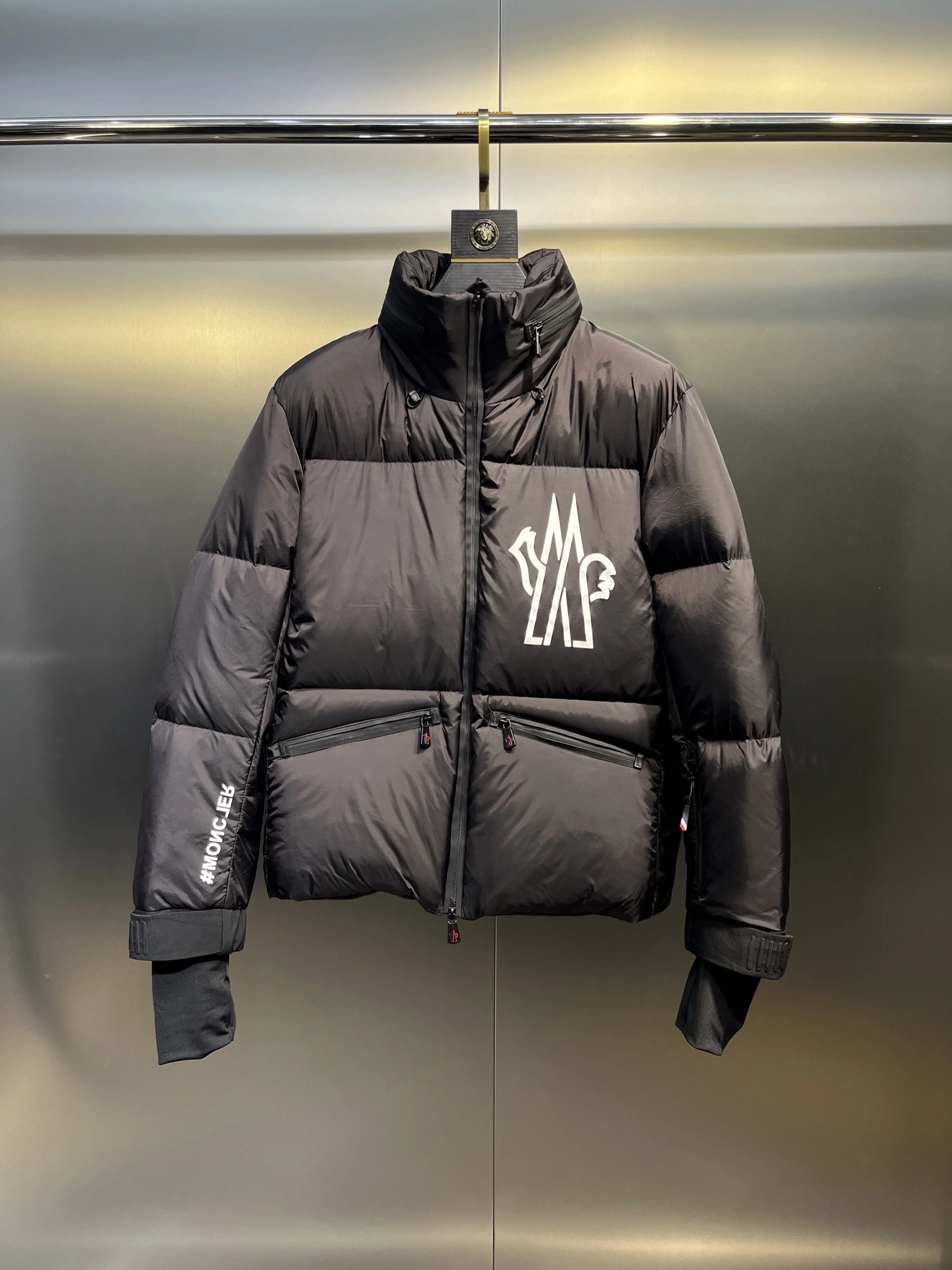 wg.luxury-- 7o9385r Down jacket white duck down item: E-F431J0114